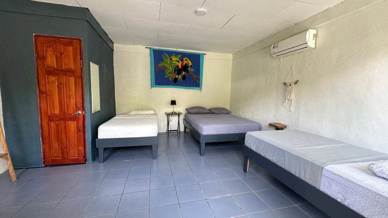 Rooms & Pool Macaws, Uvita, Costa Rica