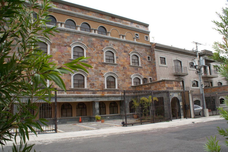Hotel Plaza Real, Colima, Коста-Рика