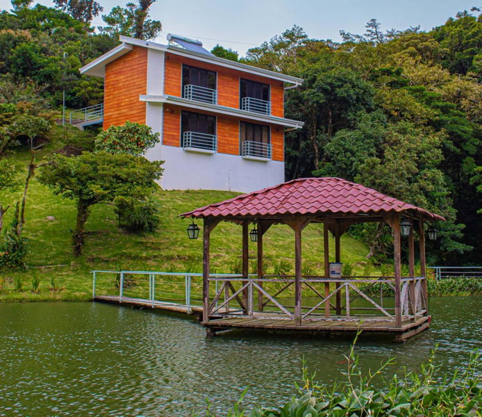 Burbi Lake Lodge Monteverde, Monteverde Costa Rica, Costa Rica