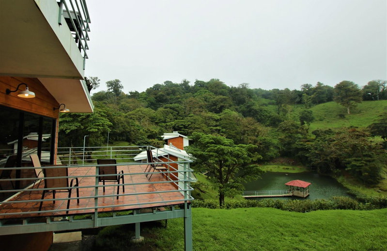 Burbi Lake Lodge Monteverde, Monteverde Costa Rica, Costa Rica