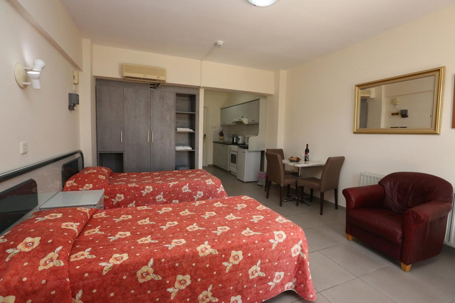 Sunquest Gardens Holiday Resort, Germasogeia, Chipre