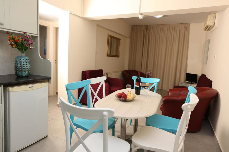 Sunquest Gardens Holiday Resort, Germasogeia, Chipre