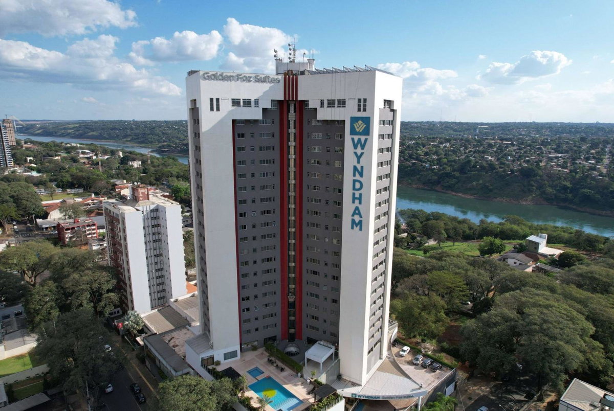 Wyndham Golden Foz Suítes, Бразилия
