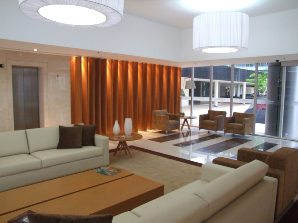 Hplus Vision Executive, Brasilien
