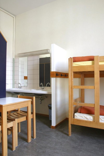 Auberge de Jeunesse de Tournai - Youth Hostel, Tournai, Belgium