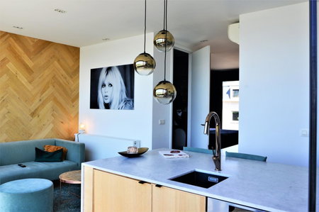 SLEEP INN - Kaai11, Riverview Lofts & Suites, Antwerpen, Belgium