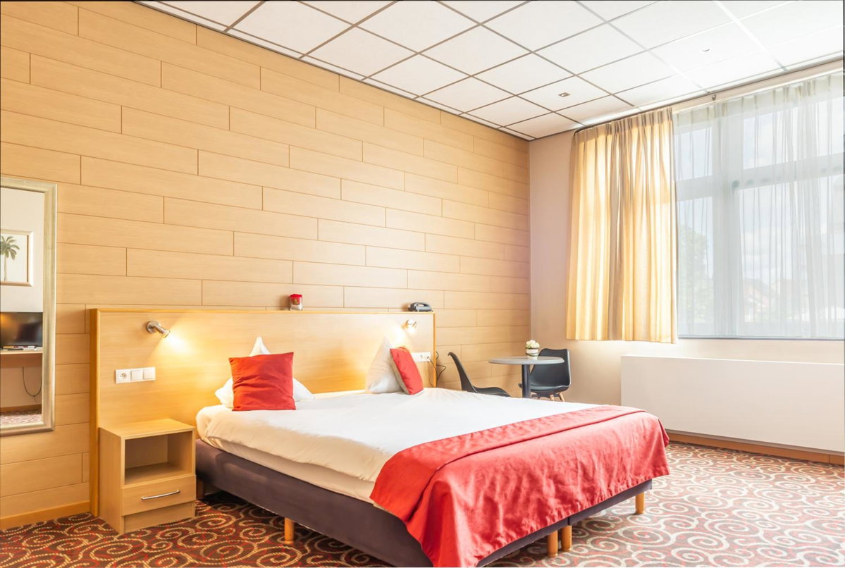 Отель · Hotel INGREDI, Peer