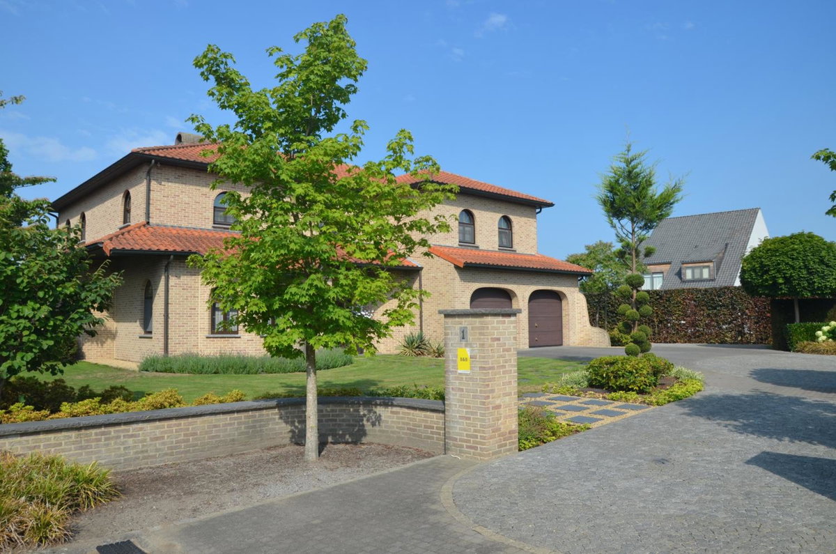 Hotel · B&B Serenity, Neerpelt