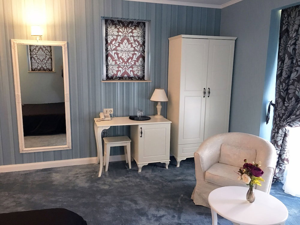 Отель · Family Hotel Agoncev, Sofia