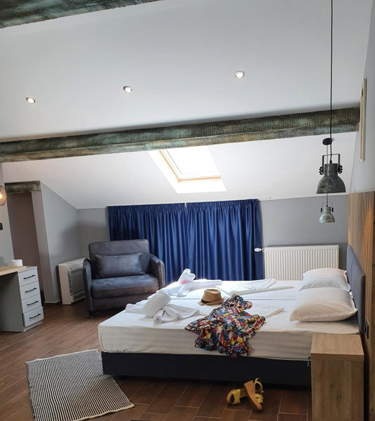 Kamelia guest rooms, Kazanlak, Болгария