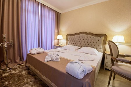 Therma Palace - Balneo SPA, Free parking & Beach, Varna, Болгария