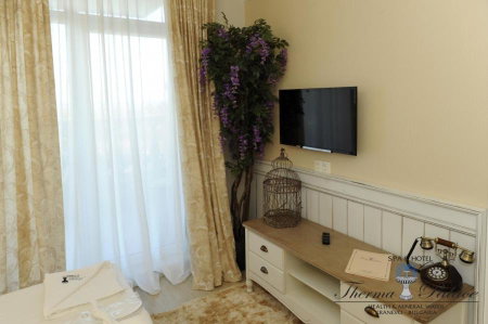Therma Palace - Balneo SPA, Free parking & Beach, Varna, Болгария