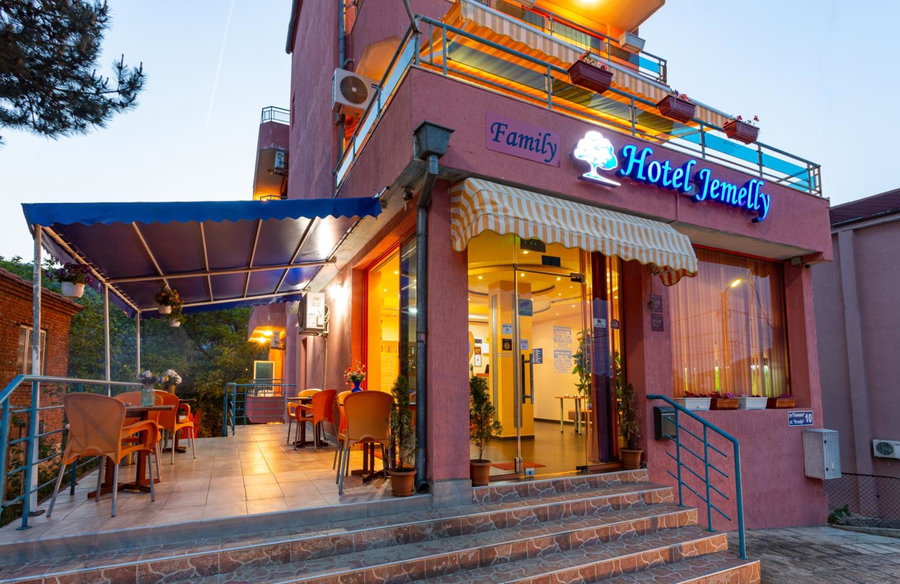 Family Hotel Jemelly, Obzor, Bulgaria