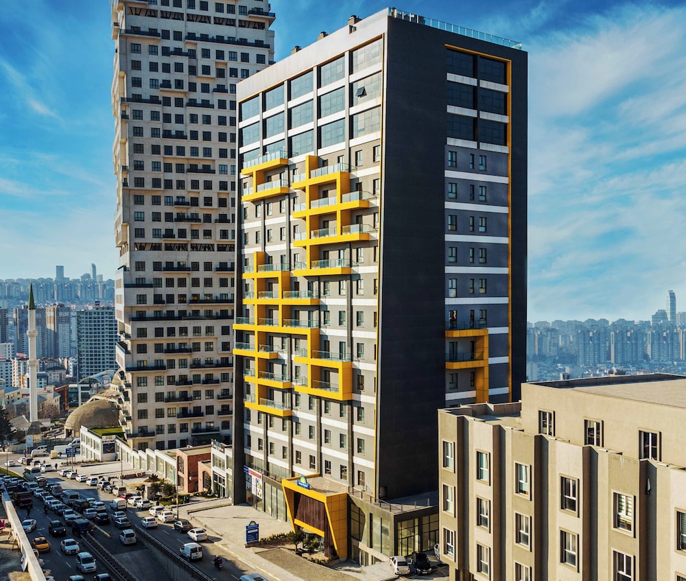 Days Inn & Suites by Wyndham Istanbul Esenyurt, Turquie