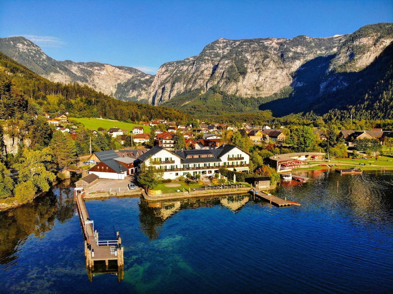 Hotel Haus am See Self Check-in, Obertraun, Austria