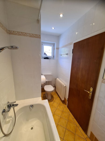 Hotel Haus am See Self Check-in, Obertraun, Austria