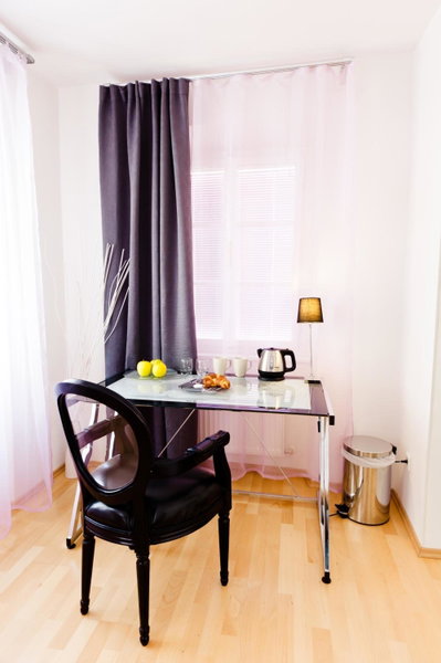 VOX Design self check in, Innere Stadt, Austria