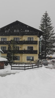 Apartment House Seerose self check-in, Obertraun, Austria