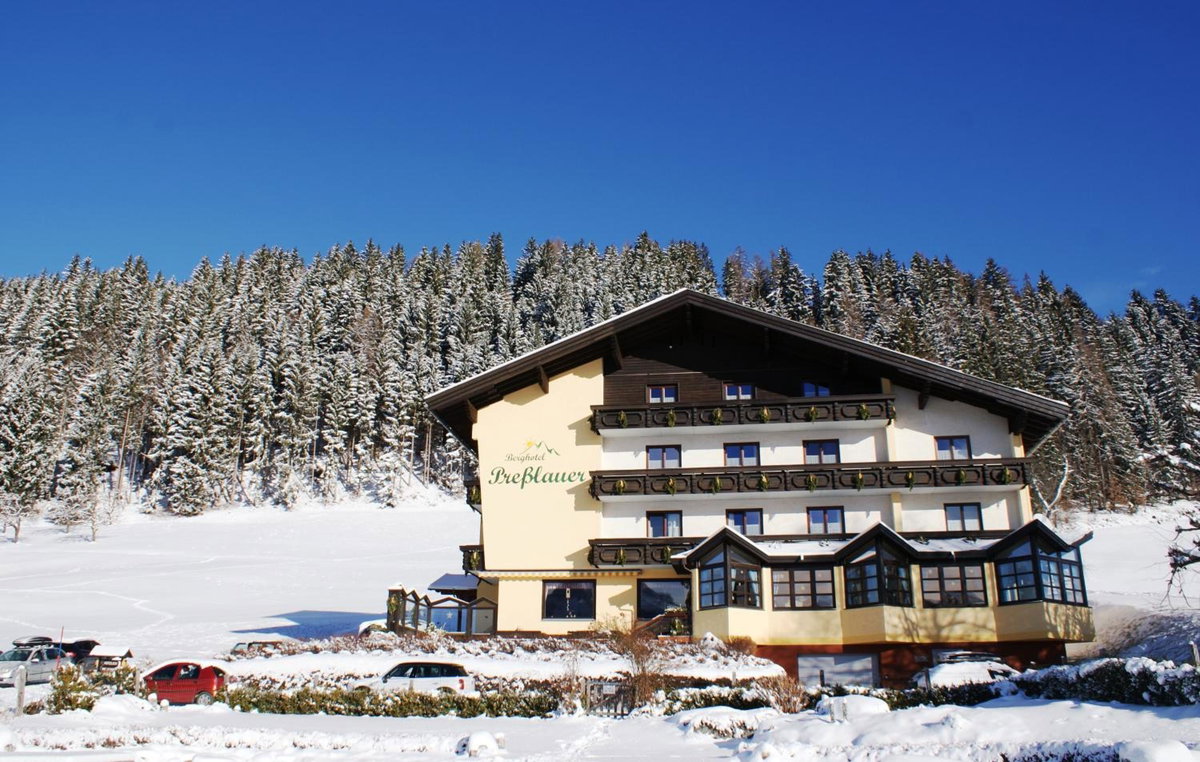 Hotel · Berghotel Presslauer, Jenig