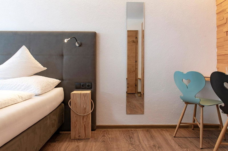 Gasthof-Pension Wulfenia, Gargellen, Austria