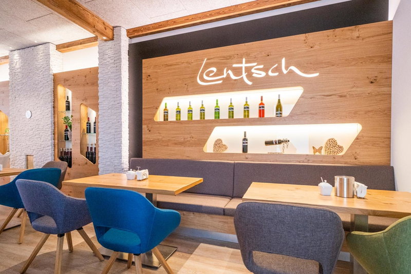 Winzerhof Lentsch, Jois, Austria