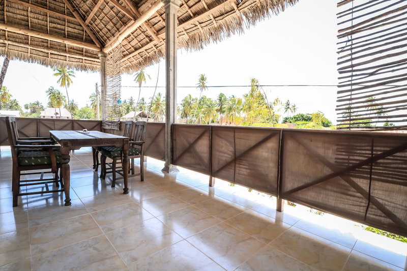 Yellow Card Apartment & Bungalow, Sokoni, Tanzania