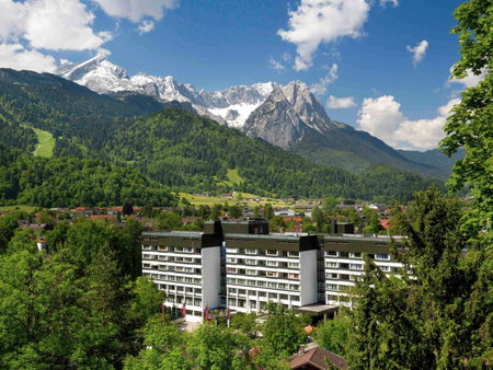Sunday Hotel Garmisch Partenkirchen, Garmisch-Partenkirchen, Germany