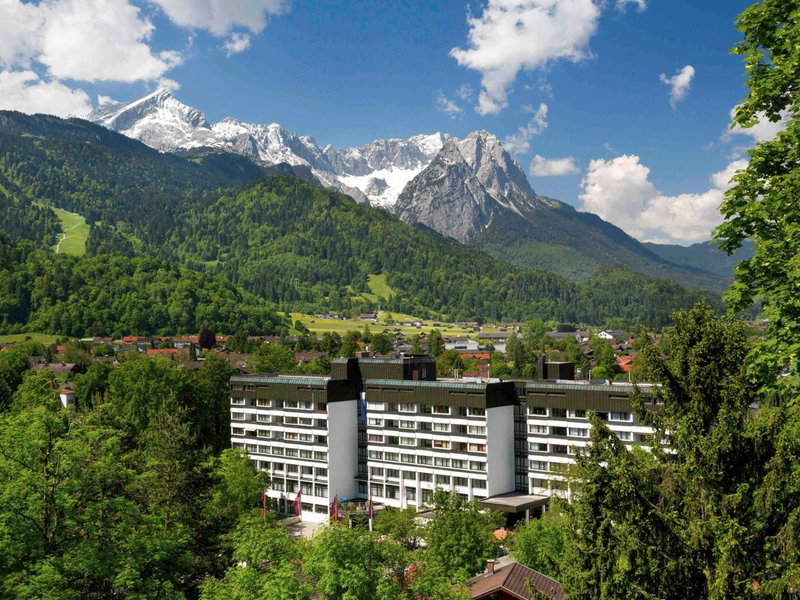 Sunday Hotel Garmisch Partenkirchen, Garmisch-Partenkirchen, Germany