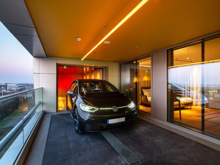 b'mine Frankfurt Airport, WorldHotels Crafted, Niederrad, Германия