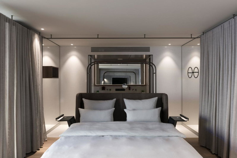 b'mine Frankfurt Airport, WorldHotels Crafted, Niederrad, Германия