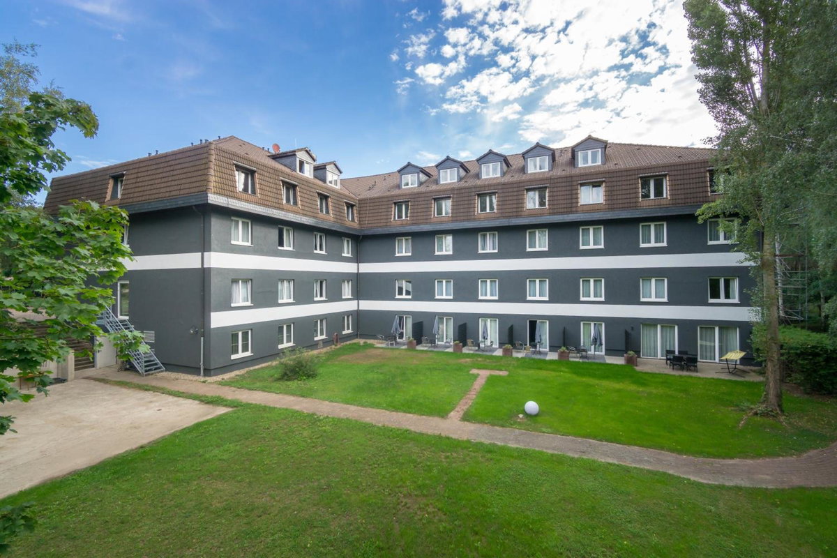 Hotel · SL'otel im Parforcehaus, Bernburg
