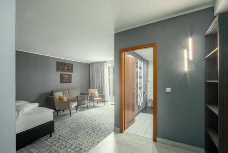SL'otel im Parforcehaus, Bernburg, Germany