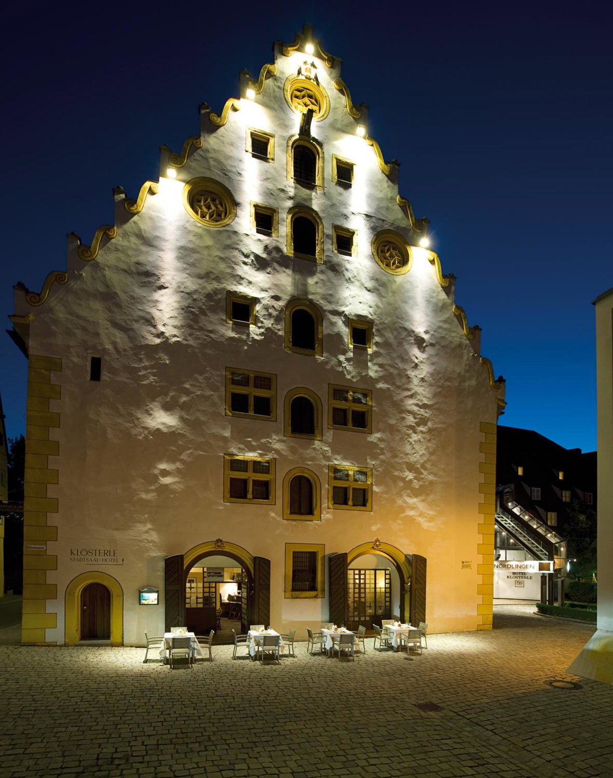 Hotel · elaya hotel Klösterle Noerdlingen, Trademark by Wyndham, Noerdlingen