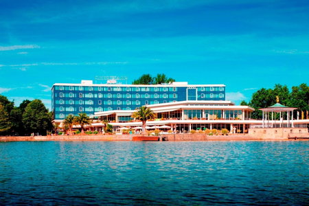 Courtyard by Marriott Hannover Maschsee, Hannover, Germany