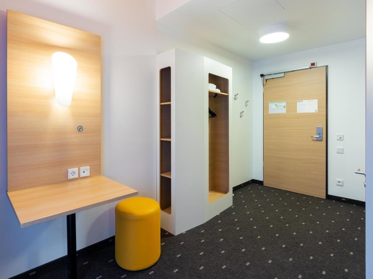 Hotel · B&B Hotel Düsseldorf-City, Duesseldorf-Pempelfort
