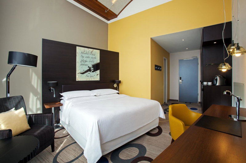 Sheraton Hannover Pelikan Hotel, Hannover, Germany