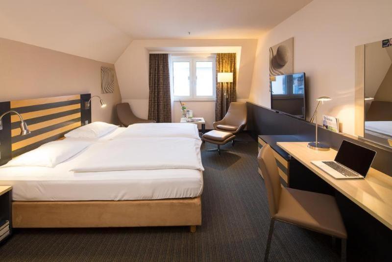 Lindner Hotel Frankfurt Hochst, part of JdV by Hyatt, Eschborn, Alemania