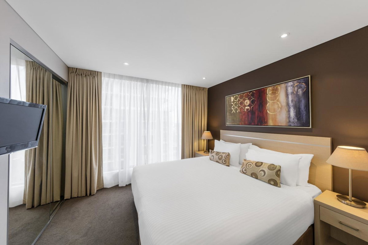 Отель · Oaks Adelaide Horizons Suites, Adelaide