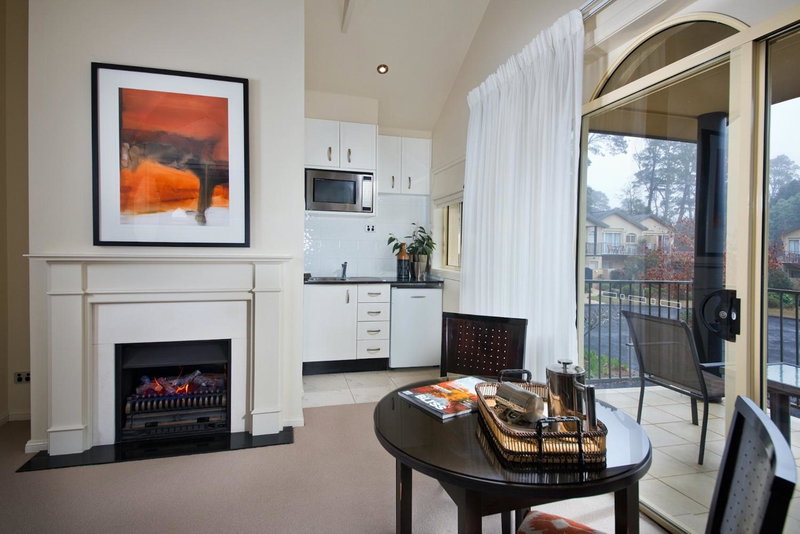 Falls Mountain Retreat Blue Mountains, Wentworth Falls, Australia
