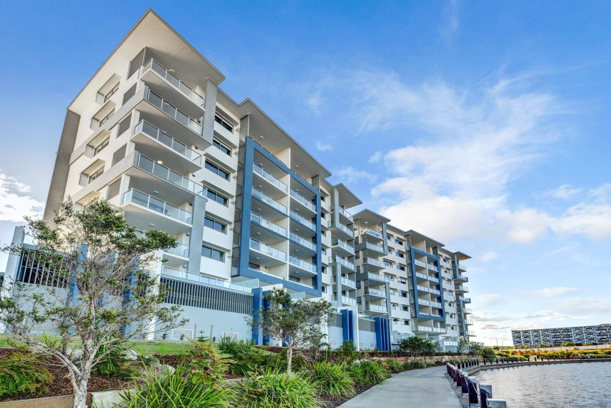 Aquarius Kawana, Australia
