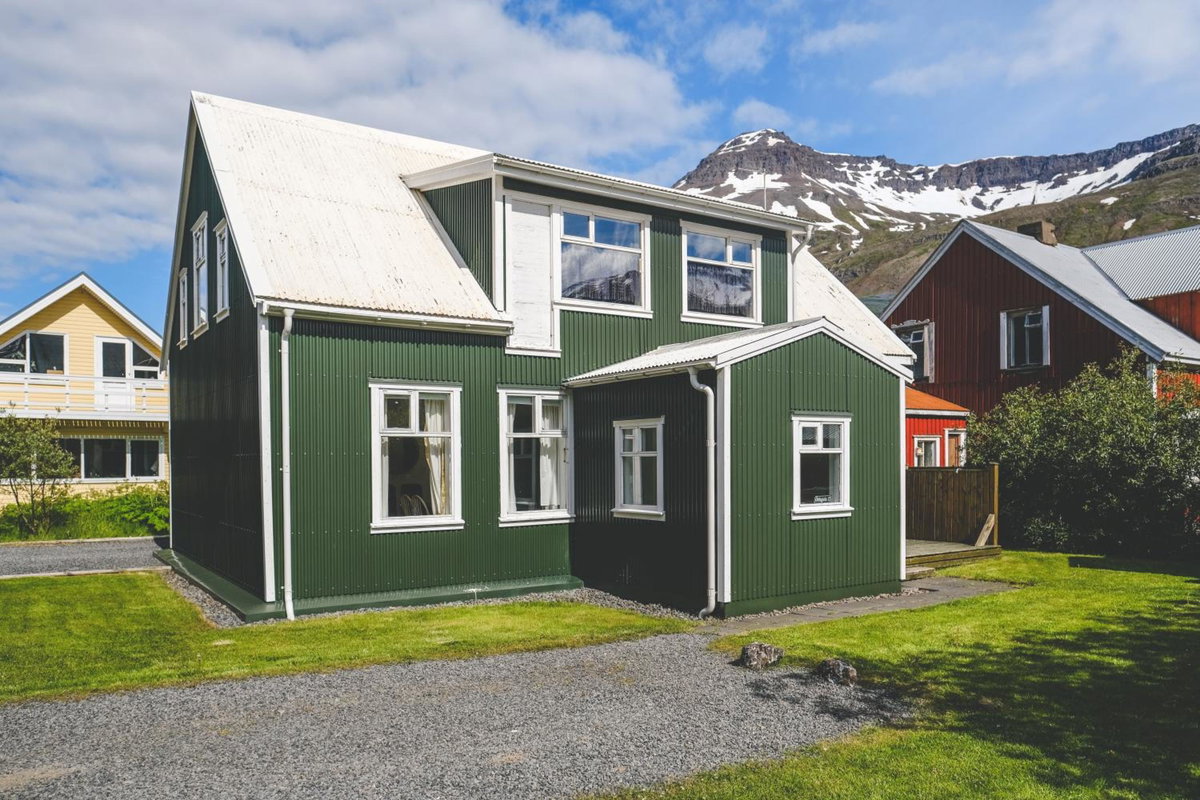 Dúlluhús - Apartments by Aldan, Island