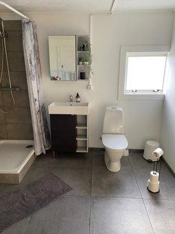 The Little Guesthouse Downtown - Keflavik Airport, Keflavík, Исландия