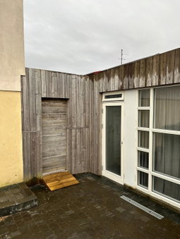 The Little Guesthouse Downtown - Keflavik Airport, Keflavík, Исландия