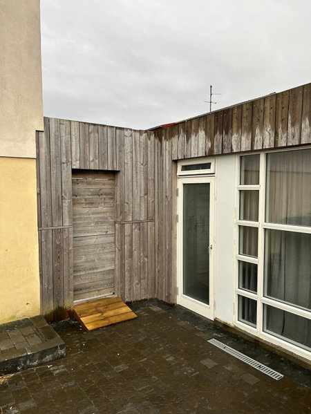 The Little Guesthouse Downtown - Keflavik Airport, Keflavík, Исландия