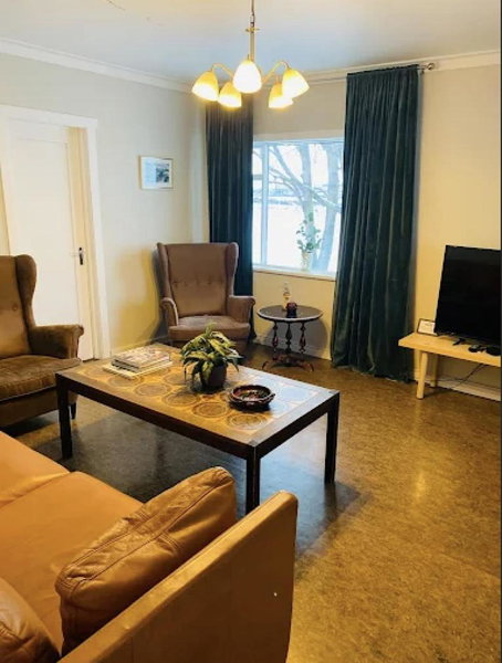 Finnsstaðir Holiday Home with Hot tub, Egilsstadir, Islande