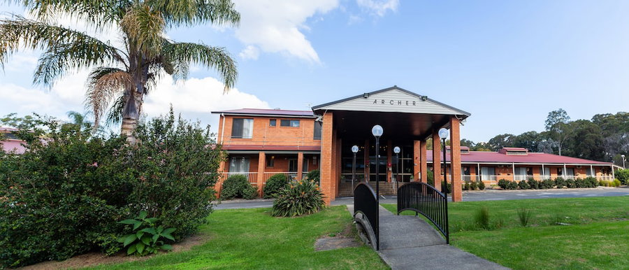 Nightcap at Archer Hotel, Nowra, Australia