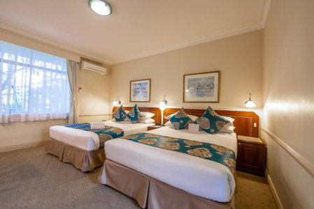 Twin Towers Inn, Chatswood, Австралия