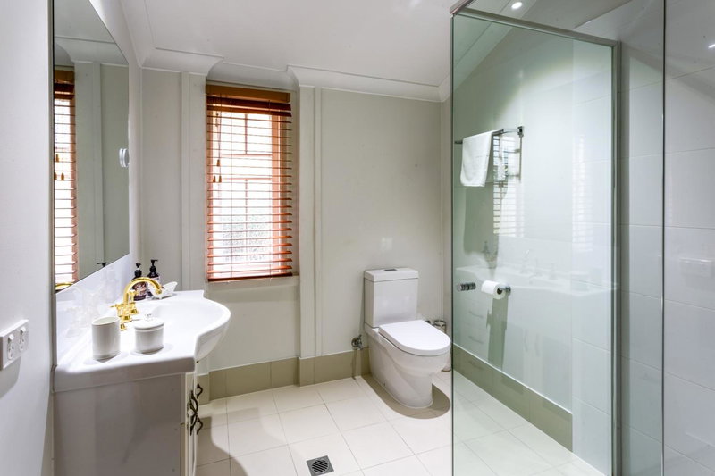 The Village B&B, Robina, Australia