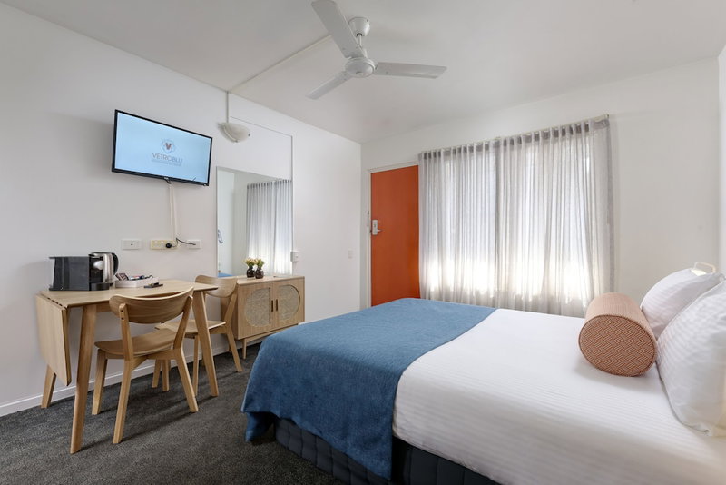 Baileys Motel, Perth, Australia
