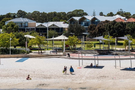 Dolphin Quay Apartments, Mandurah, Australien